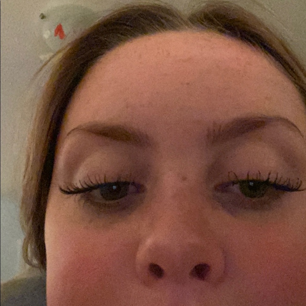 Meet your Posher, Chloe